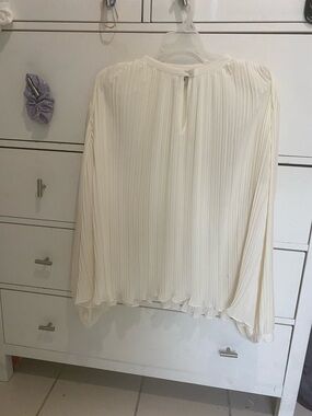 Worthington Cream Pleated Long-Sleeve Top